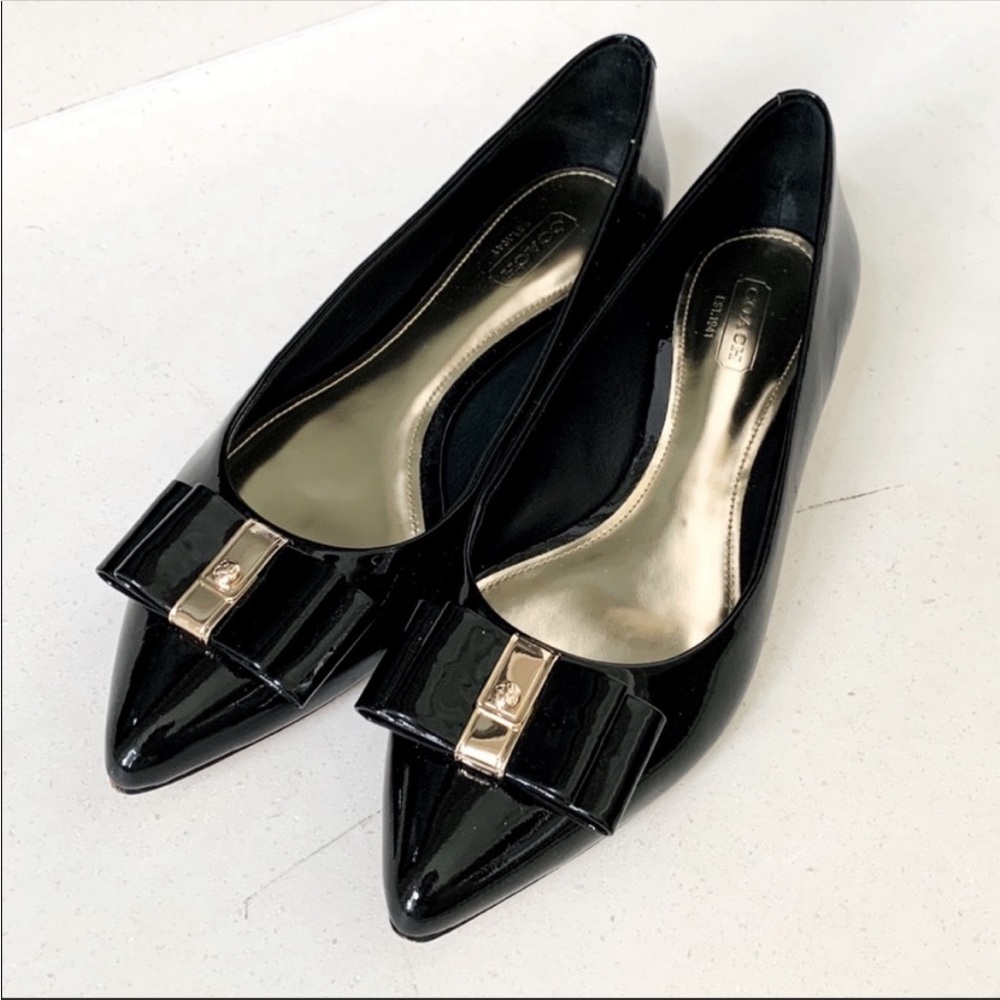 COACH Patent Leather Flats Size 6.5 NWT